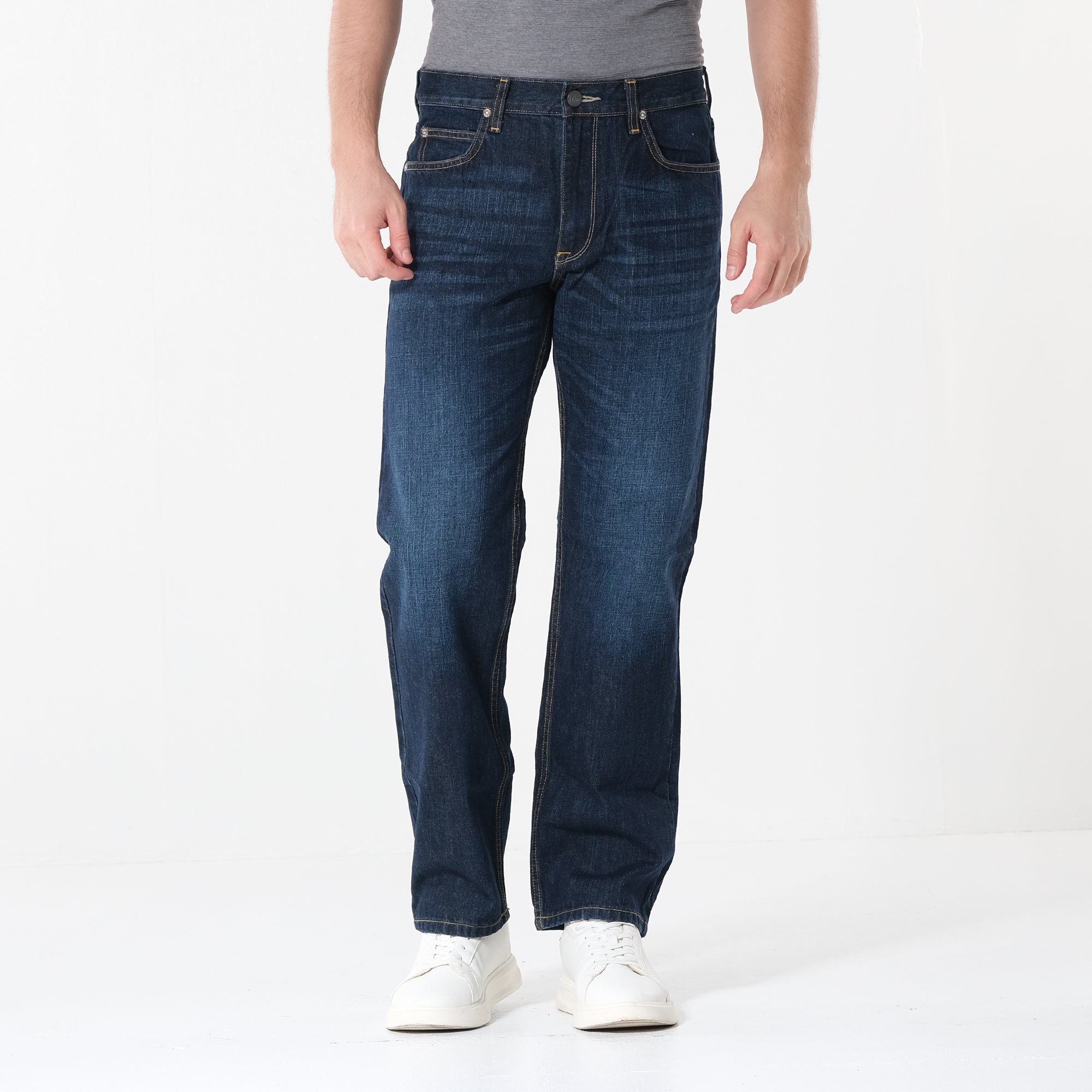 Lee Asher loose fit jeans in mid wash