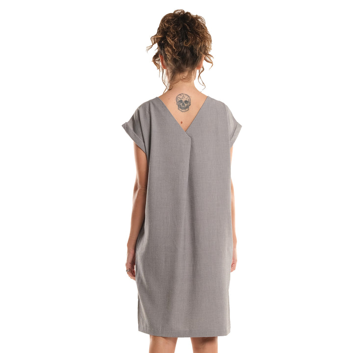 LEE LADIES LOOSE COMFY DRESS WITH EMBROIDERED SMALL LOGO