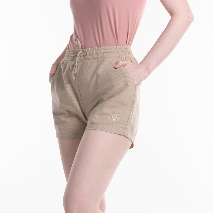 LEE WOMENS EASY SHORTS WITH SMALL EMBROIDERED LOGO
