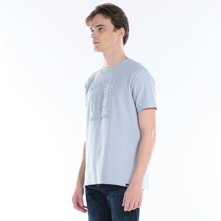 LEE MENS ROUND NECK ZIGZAG TEXTURED FABRIC WITH EMBOSSED PRINT
