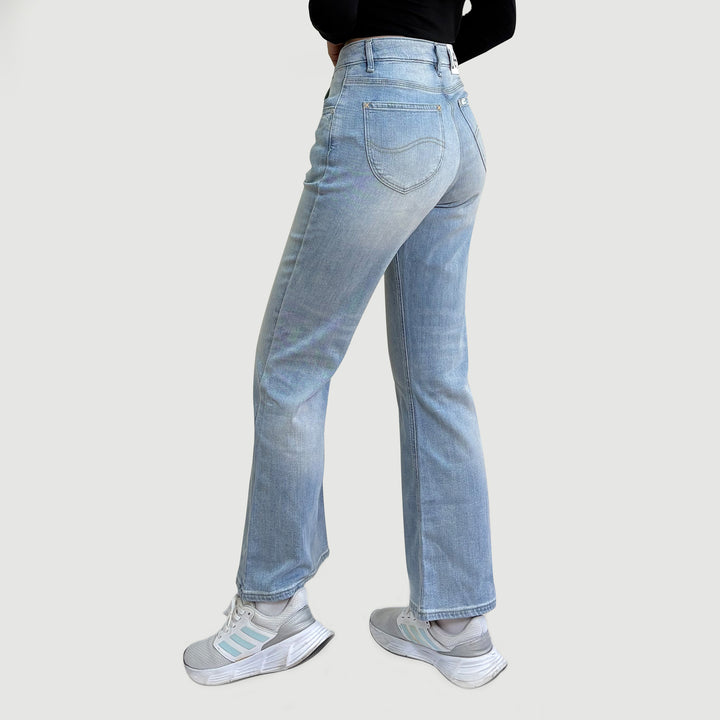 Lee Ladies Regular Bootcut Denim Jeans in Mid Light Shade