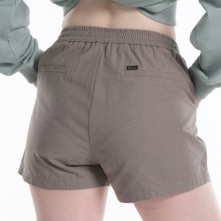 LEE WOMENS EASY SHORTS WITH SMALL EMBROIDERED LOGO