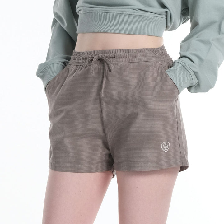 LEE WOMENS EASY SHORTS WITH SMALL EMBROIDERED LOGO