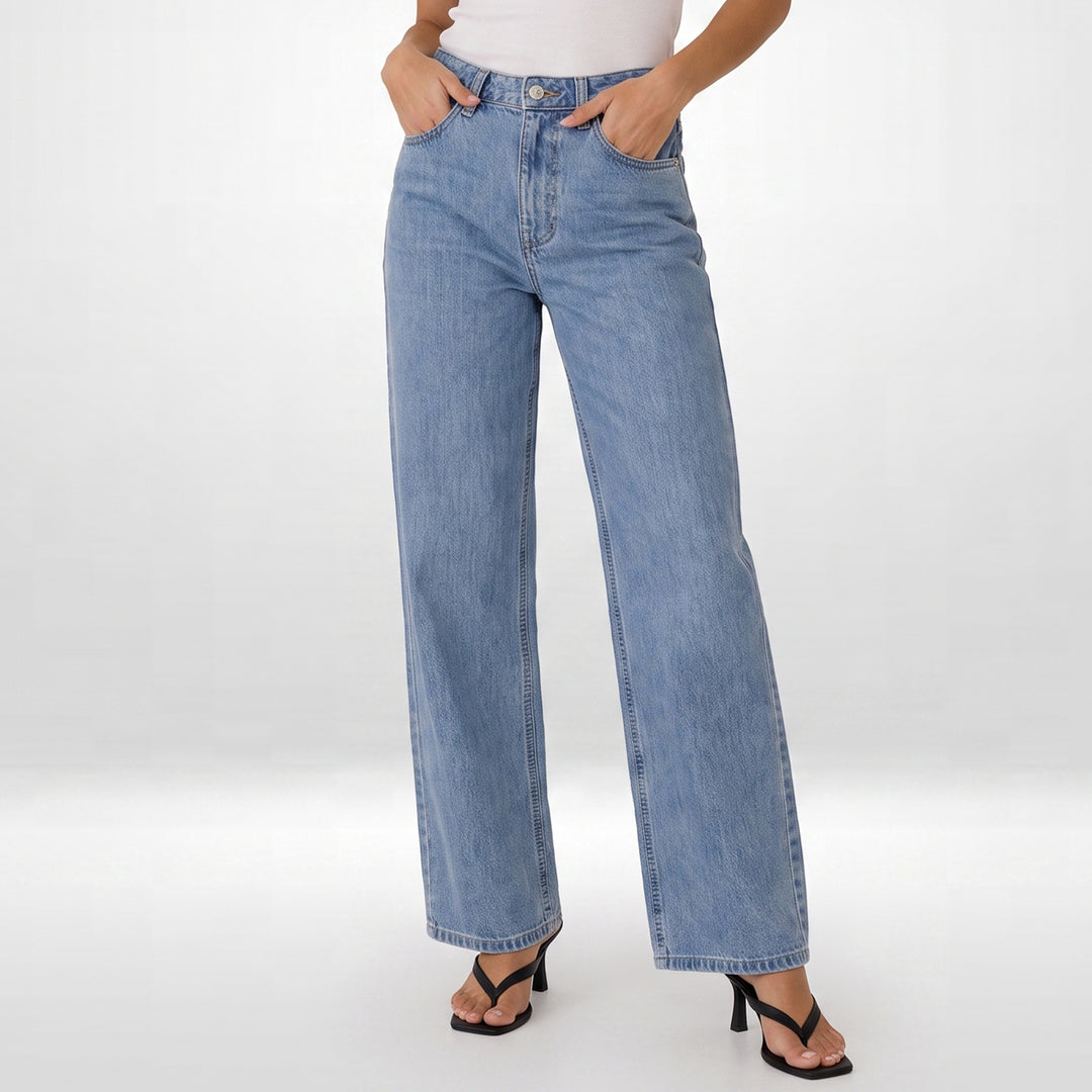 LEE LADIES A-LINE WIDE DENIM JEANS IN SOFT BLUE