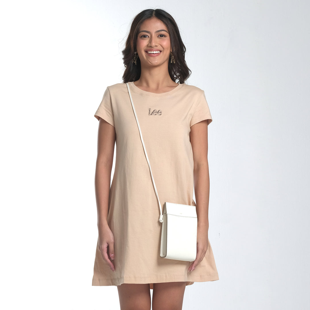 LEE LADIES CASUAL DRESS WITH EMBROIDERED LOGO IN WARM BEIGE