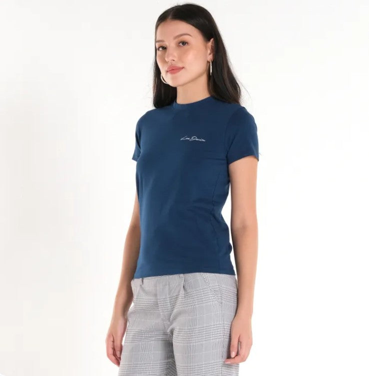 LEE LADIES HIGH-NECK SCRIPT LOGO TEE