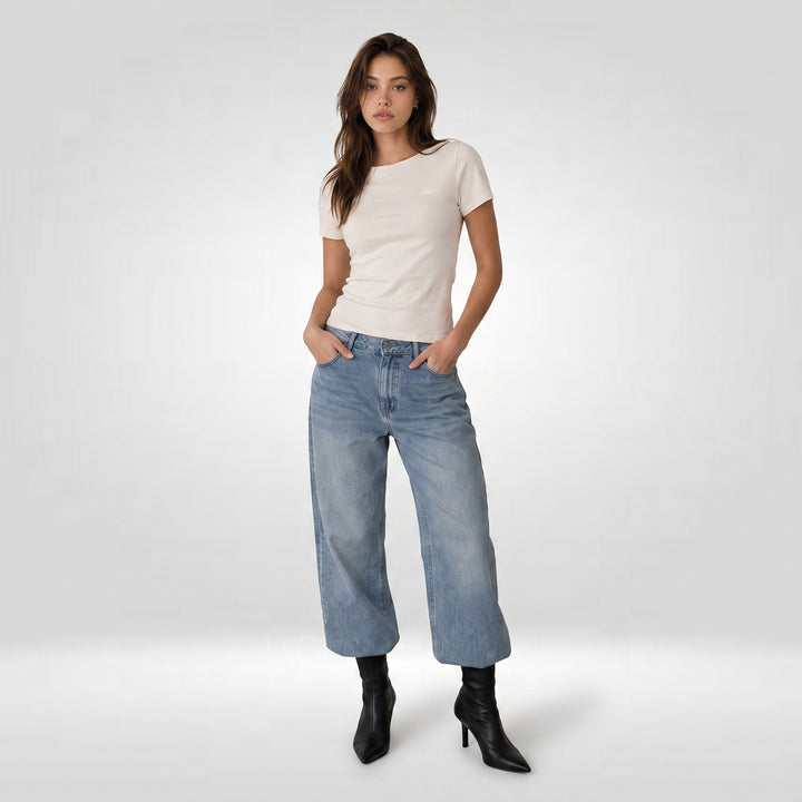 LEE LADIES FITTED BACK LESS TEE