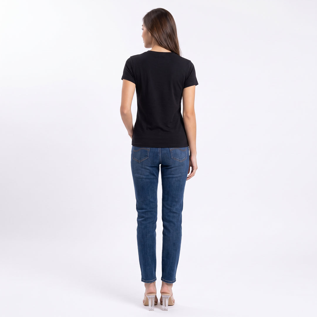LEE LADIES V-NECK FITTED TEE