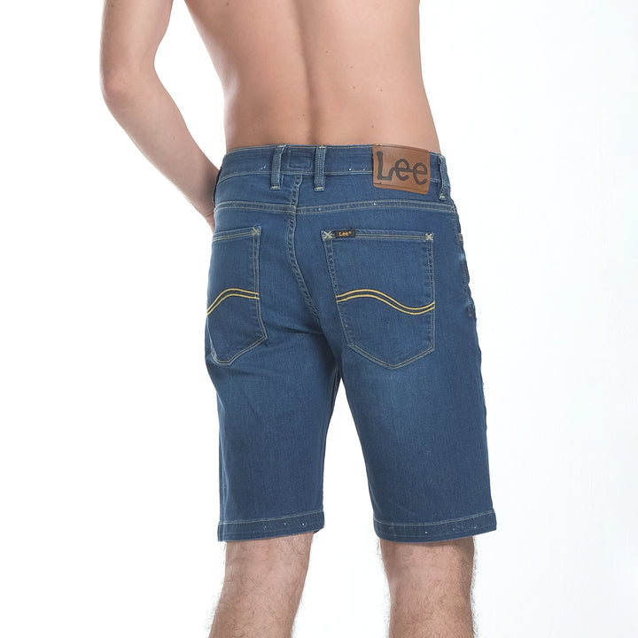 MENS DENIM SHORTS IN TORN OUT
