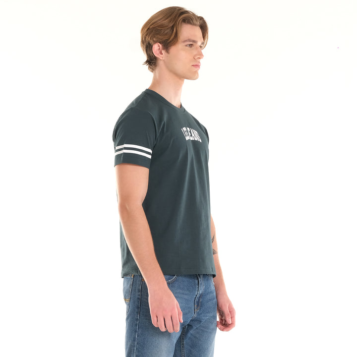 MENS BASIC LOGO TEE WITH STRIPES ON SLEEVES