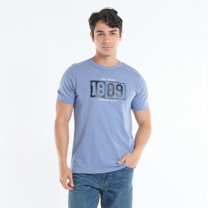 LEE MEN'S 1889 EMBOSSED LOGO TEE