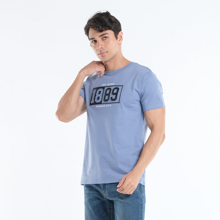 LEE MEN'S 1889 EMBOSSED LOGO TEE