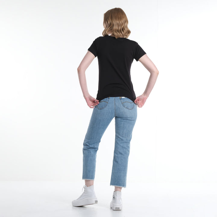 LEE LADIES RELAXED FIT LEE LOGO SCRIPT ROUNDNECK TEE