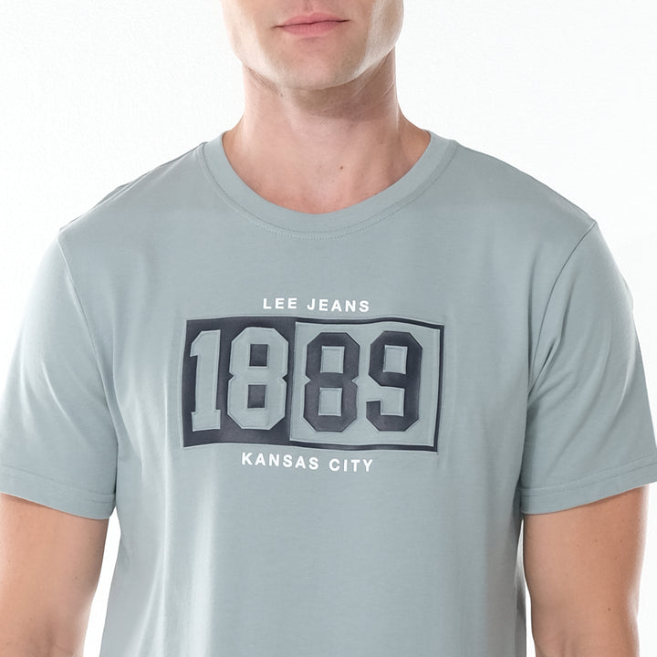 LEE MEN'S 1889 EMBOSSED LOGO TEE