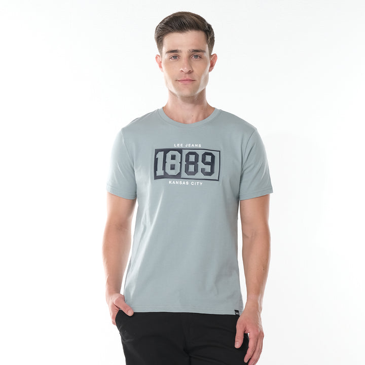 LEE MEN'S 1889 EMBOSSED LOGO TEE