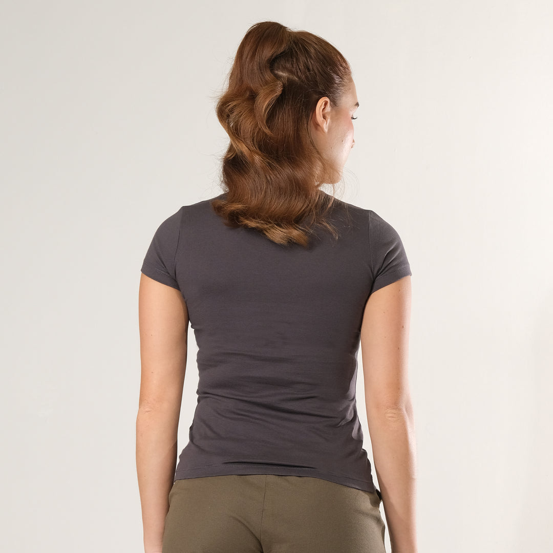LEE LADIES V-NECK TOP