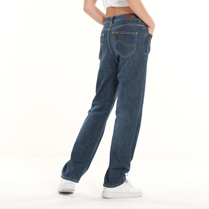 Lee Ladies Classic Straight Denim Jeans in Mid Light Shade