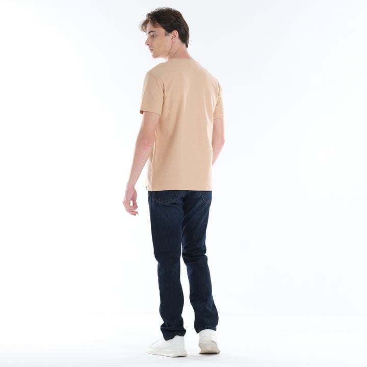 LEE MENS ROUND NECK ZIGZAG TEXTURED FABRIC WITH EMBOSSED PRINT