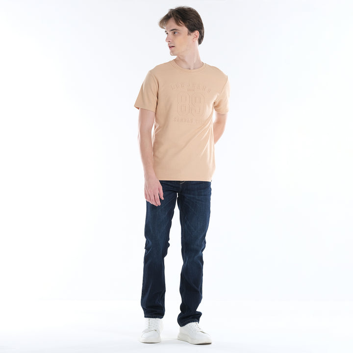 LEE MENS ROUND NECK ZIGZAG TEXTURED FABRIC WITH EMBOSSED PRINT